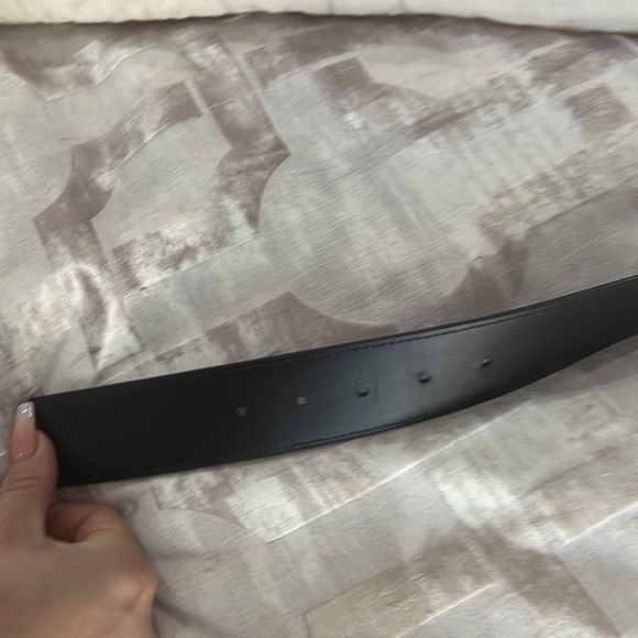 New Louis Vuitton belt - Picture 4 of 5